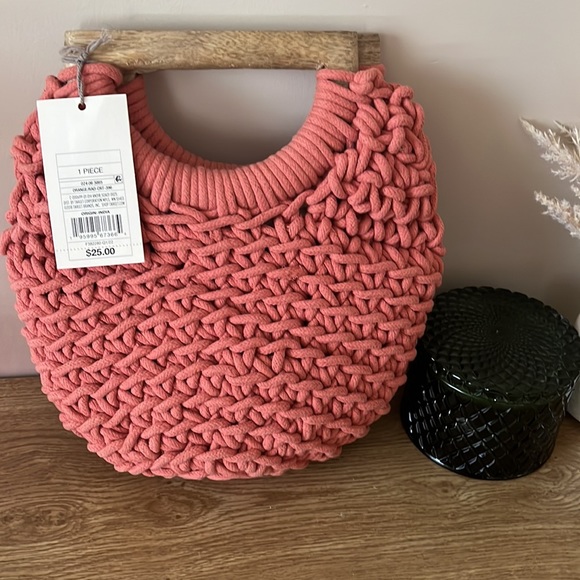 Handbag - Picture 3 of 4